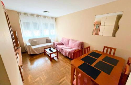 Cómodo apartamento con piscina by beBalmy - Foto 1