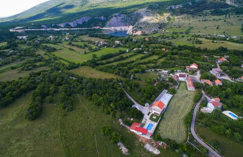 Three-Bedroom Holiday Home in Dabar - Foto 47