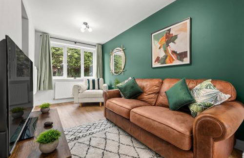 Modern 3-Bed Home, Super King Beds, Drive Parking - Foto 11