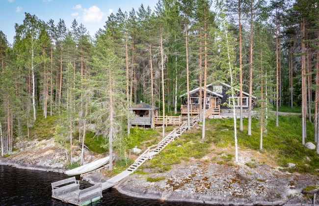 Kalliomökki - Foto 1