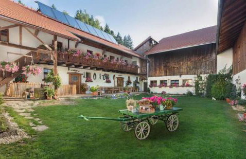 Bayerwald-Ferienhof Schmid - Foto 1