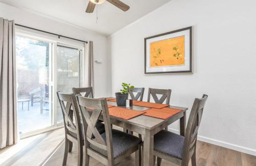 3BR Cozy Home~ Stylish & New ~ UC Merced ~ en route Yosemite! - Foto 26