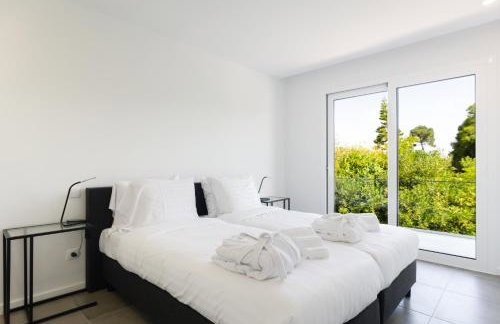 Ocean Views - New Private Condominium with Pool & Sea Views - Foto 35