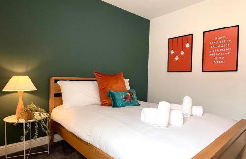 Quaint 2Bed House near Wigan Centre - Photo 2