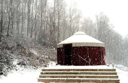 Modern Countryside Yurt Rental in Waterville, Upstate New York - Foto 9