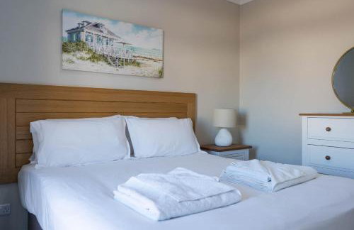 Stone's Throw Away from the English Channel! -Family and Dog Friendly - Foto 18