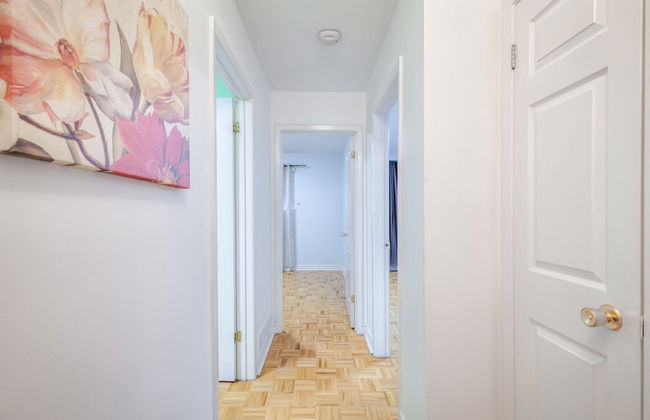 Spacious Breathtaking 4br Villa in the heart of Toronto - Foto 31