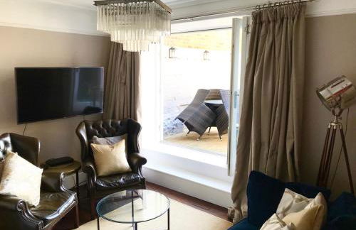 Marina Retreat - Stunning 4 bedroom, 3 bathroom house with harbour views! - Foto 18