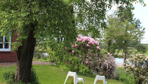 Reetdachhaus direkt am Wasser - Foto 3