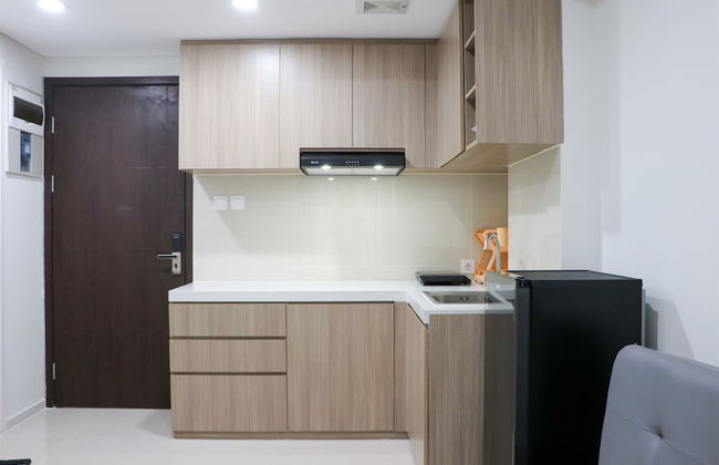 Comfort 2Br At Daan Mogot City Apartment - Photo 9