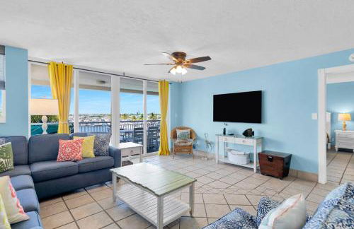 Andros - Spacious 2x2 Waterfront Condo - Photo 8
