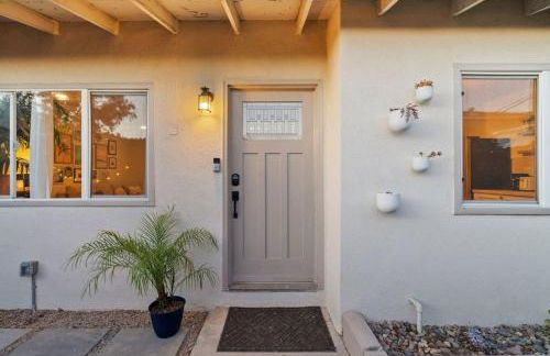 The Palm House by Coastline Vacation Rentals - Foto 34