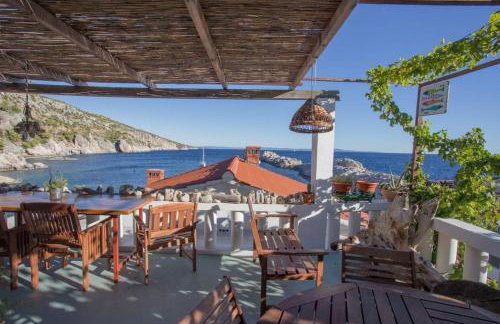 Robinson Elizabeta - Photo 16