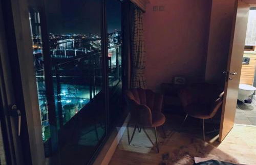 Designer Penthouse with Riverviews - G1 Glasgow City Centre, 3 Bedrooms, 2 Bathrooms, 1 Living room / Kitchen. Full Floor, Wrap Around Terrace, Panoramic Views, Off Central Station / Buchanan Street - Foto 8