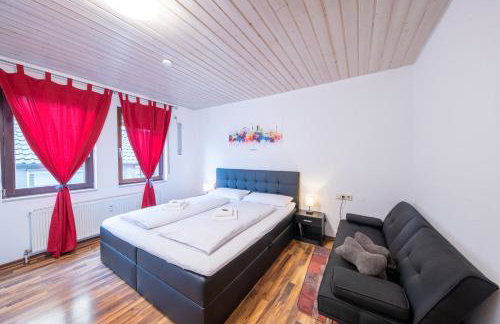 Modernes Apartment mit Balkon, Parkplatz, Waschmaschine für 4-5 Gäste - Foto 32