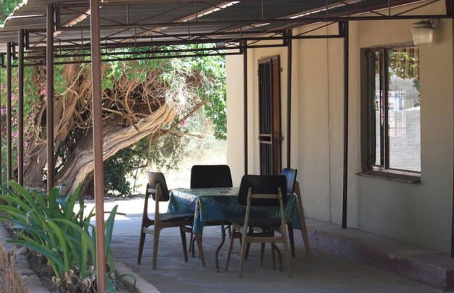 Room in Guest Room - Old Farmhouse for 3 in Limpopo Province - Foto 11