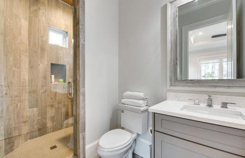 Sprawling Suwanee Home Theater, Pool, Hot Tub! - Foto 23