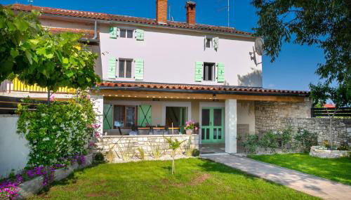 Adorable Holiday Home With Pool and Terrace - Foto 3, Garden, Garden view