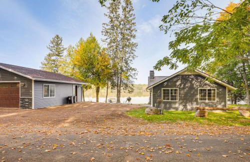 Waters Edge Retreat on Butternut Lake! - Foto 28