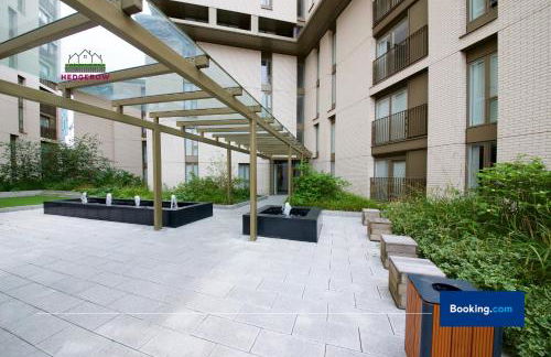 Last-Minute Offer l Exclusive Deal on 2-Bed, 2-Bath for 4! l Manchester City Loft by Hedgerow - Foto 15