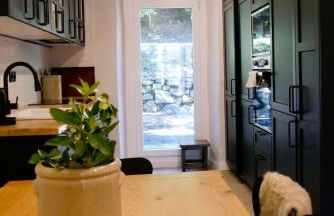 Arties Lodge - Photo 11