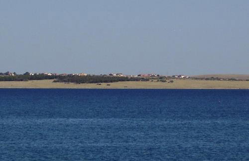 Water view brand new Apartment, short stroll to beach, peaceful! - Foto 23