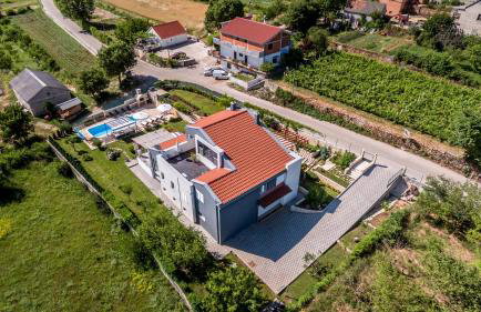 Luxury Villa Nadalina-Dicmo - Foto 37