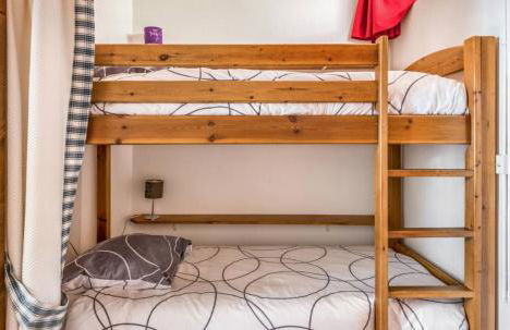 Grand Studio 25 m2, lumineux, central, vue Mont-Blanc - Photo 3