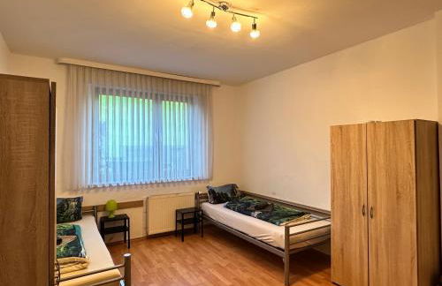 Duisburg FeelHome, Flughafen nah,3-Schlafzimmer, Dusche ebenerdig, Zentral, WiFi, Ground Floor - Foto 10