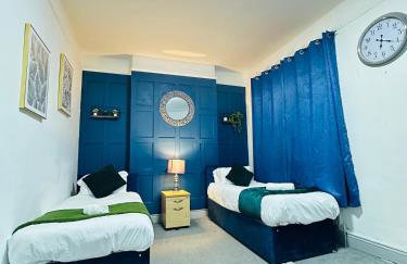 4BDR House By Homesy - Short Term Rental Cardiff - Ideal for Contractors - Foto 7