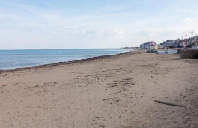 Maison confortable à Ver-sur-Mer avec jardin privé - Photo 23