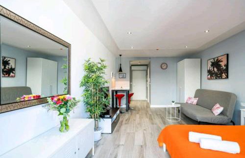 Gorgeous Dubrovnik sea view apartment with free parking - Photo 18
