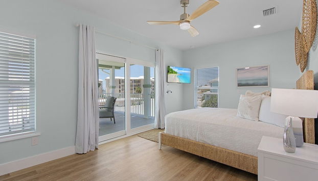 Welcome To Sunset Paradise Wonderful! Vacation Rental - 2633 Estero Blvd Unit B 4 Bedroom Home by RedAwning - Foto 5, Habitación