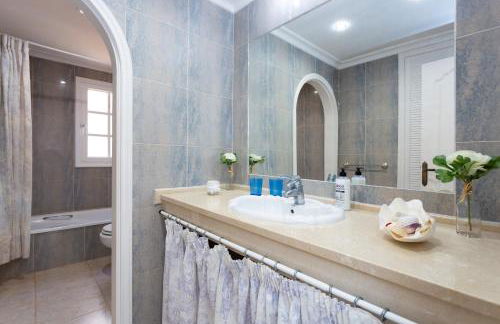 ViVa Cumbres - Villa with pool, jacuzzi and sea view - Foto 14