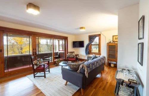 Berkshire Vacation Rentals: Centrally Located Historical Home - Foto 12