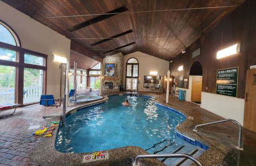 White Mountains Getaway with amazing views! - Foto 30