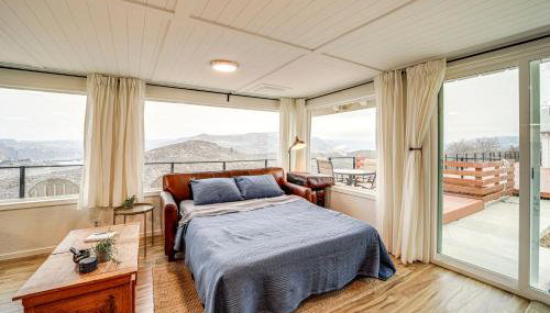 Cozy Grand Coulee Home w/ Deck & Views! - Foto 5