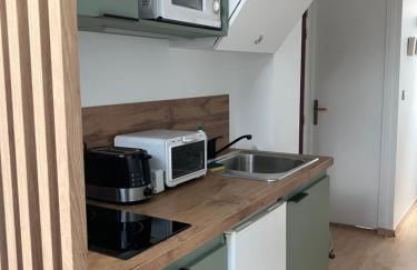 Studio centre-ville climatisé avec parking gratuit - Foto 6