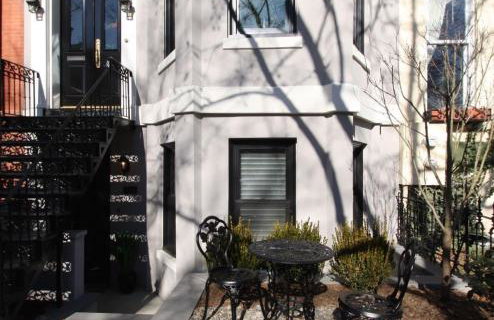 Stunning Logan Circle Apt - With Parking - Photo 17