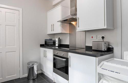 Bright & Spacious Home Near Swansea & Beach - Foto 20