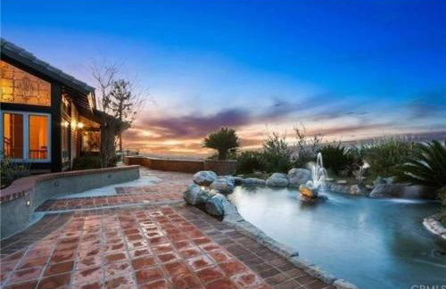 Majestic Anaheim Panorama Hill Home With Sunset - Foto 57