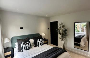 2BR House By Ankers Short Lets & Serviced Accommodation Manchester With Competitive Rates & Free Parking - Foto 9