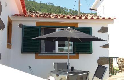 Casas dos Carregais - Foto 17