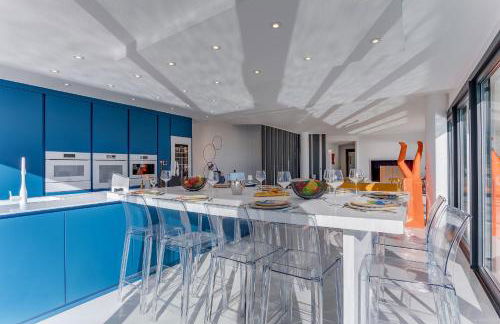 Villa Alba VI4498 by Riviera Holiday Homes - Foto 10