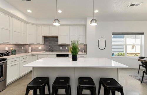 Gorgeous Townhome Steps From the Brewery District! - Foto 16