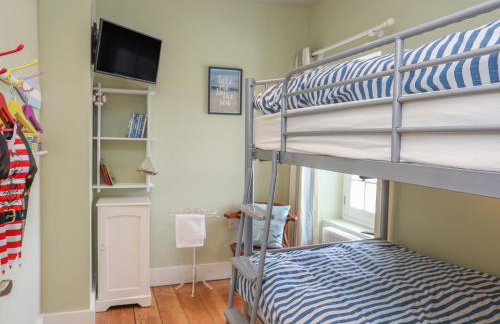 Gadlys House - Beau View - Photo 15