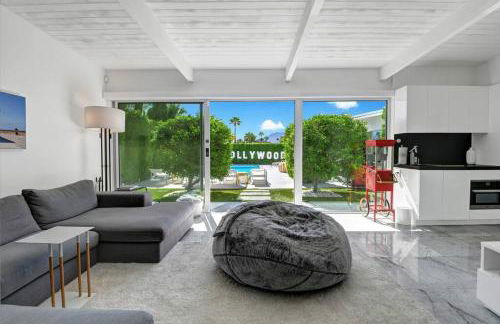 Palm Springs Luxury Home With Pool and Next to Downtown & Airport - Photo 5