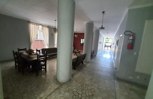 Apto frente à praia, aconchegante, vista lateral pro mar! - Foto 27