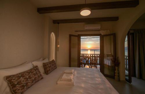 ARGO Luxury Suites - Photo 32