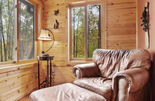 Winter Hideaway Lakeside Cabin Snowmobile - Foto 8